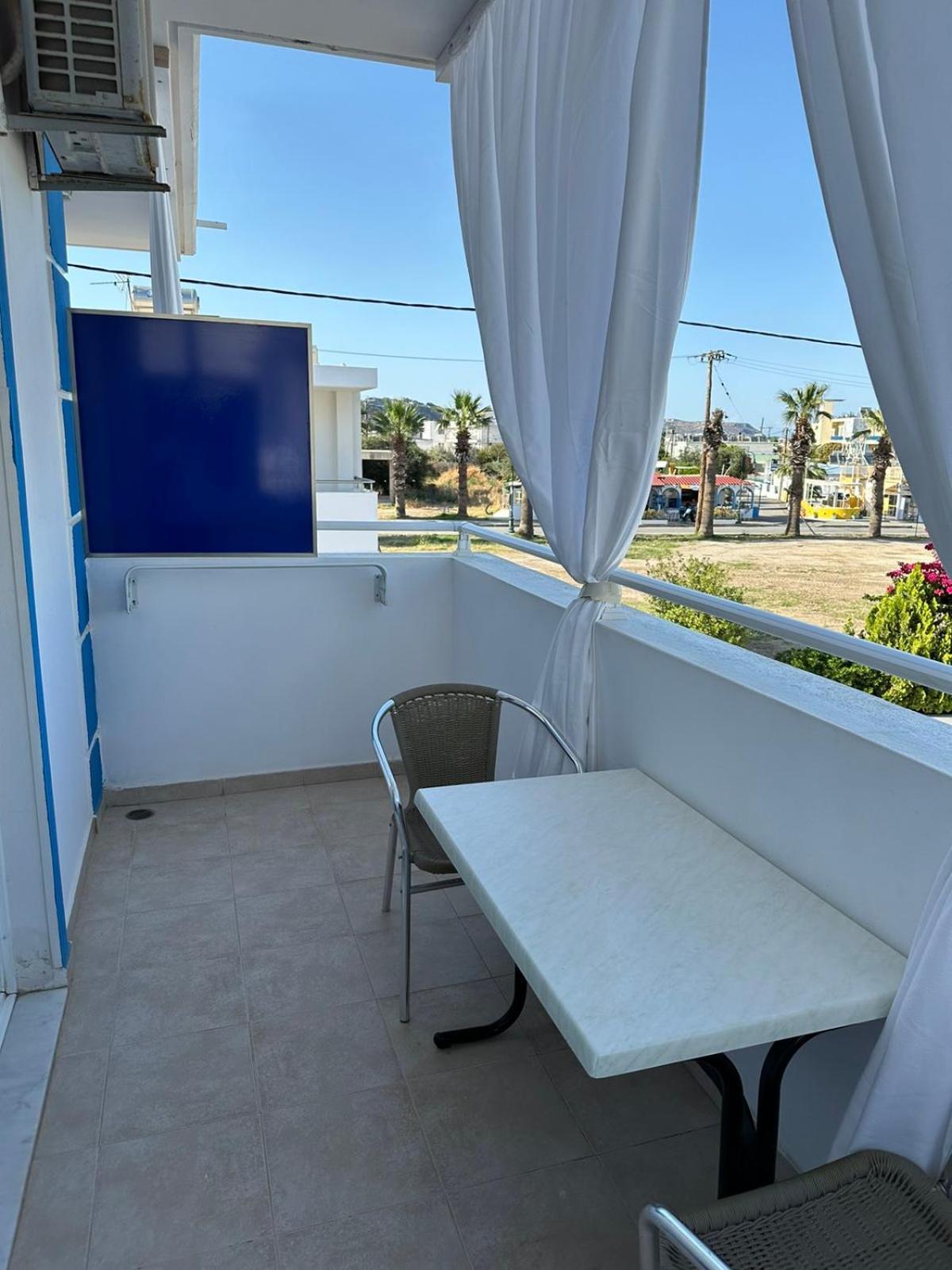 Apollonio Suites & Rooms Faliraki Rhodes Oda fotoğraf