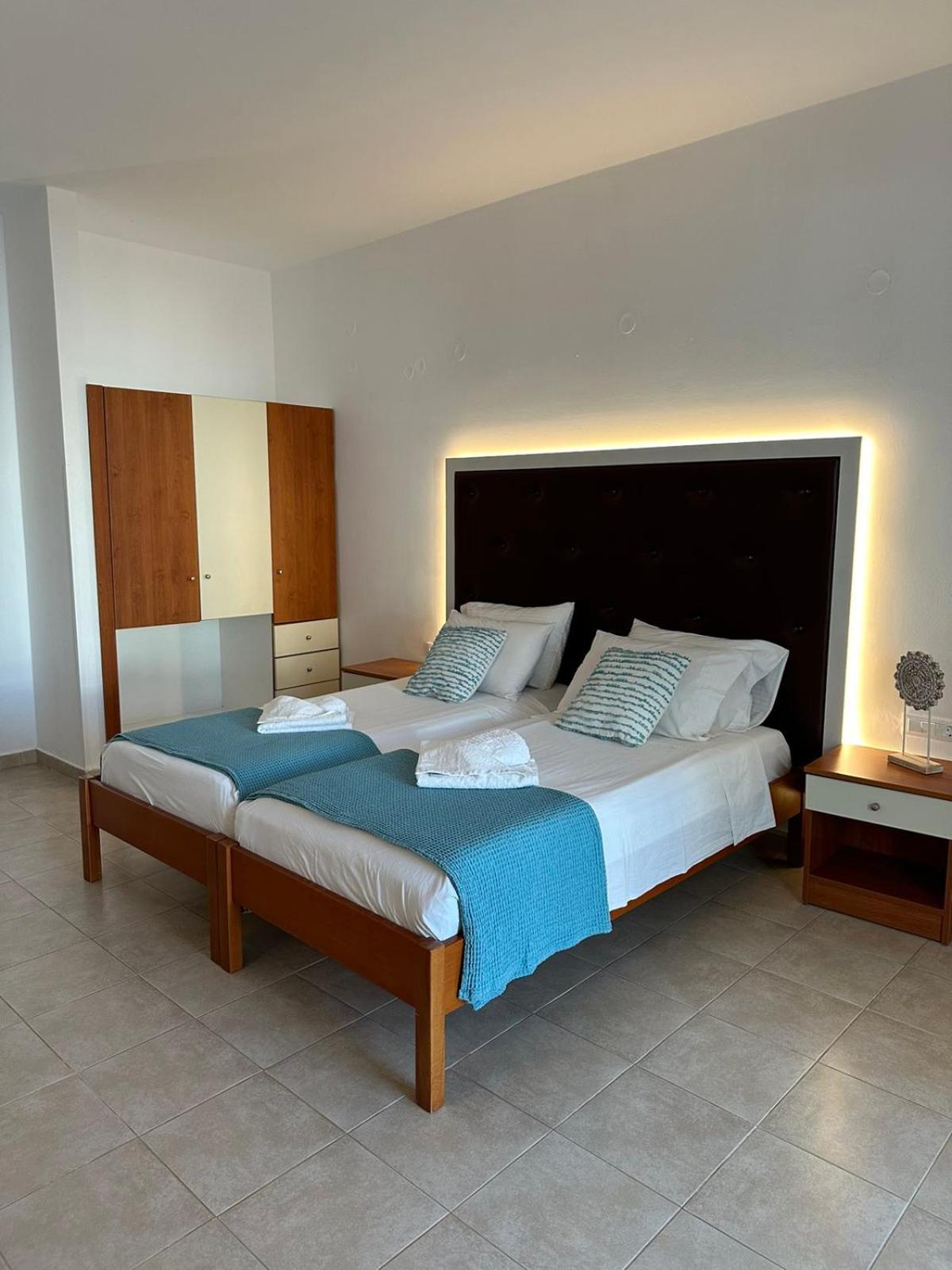 Apollonio Suites & Rooms Faliraki Rhodes Oda fotoğraf